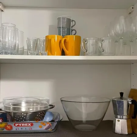 Cozy Lemon דירה מנטון