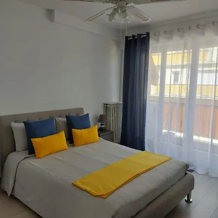 Cozy Lemon * Menton