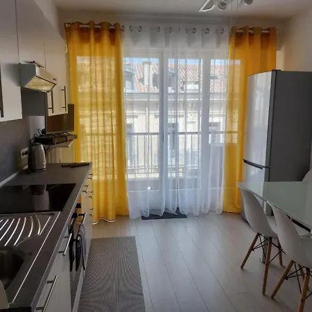 Cozy Lemon Apartment *