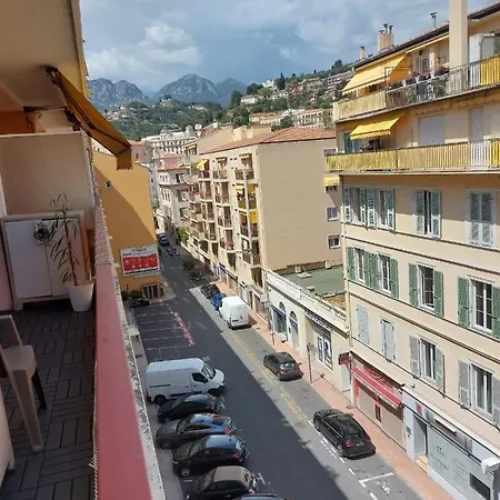 Cozy Lemon Apartment